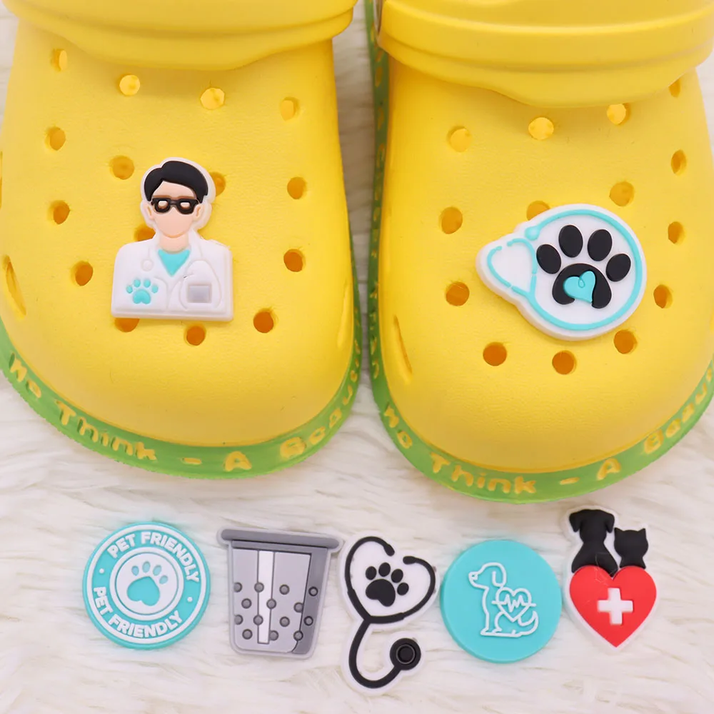 7pcs Pet Friendly Dog Love Stethoscope PVC Sandal Shoe Buckle Charms Clog Garden Shoes Decorations DIY Adult Party Present