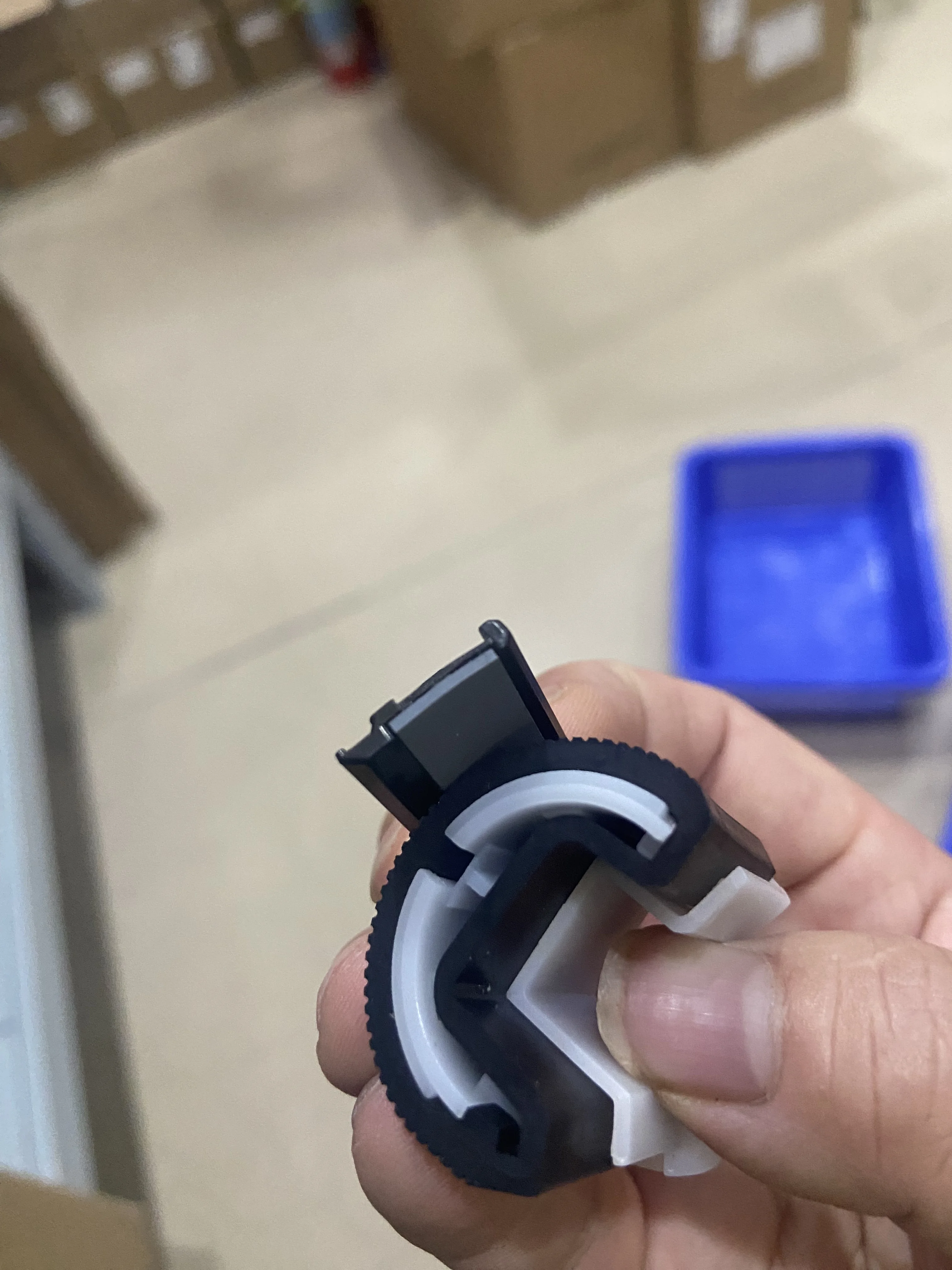 

1 компл. FL3-1447-000 FL3-1352-000 разделительная накладка ролика захвата для CANON IR 2202 2002 2204 2520 2525 2530 2535 2545 IR2545