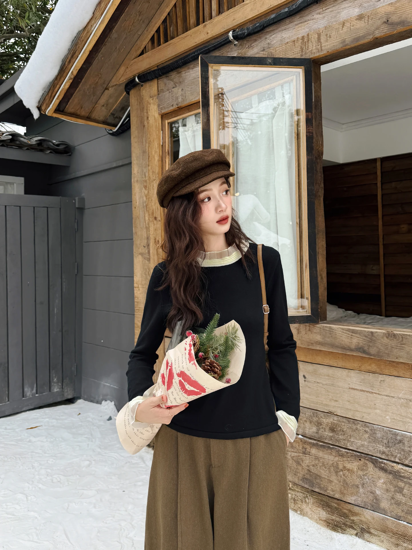 

Bla Velvet irt Women's Slim Fit High Collar Lace Trim Base Layer Top Korean Sle Commute Faion Autumn Winter irt