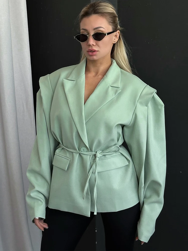 

Women Solid Color Loose Coat Lapel Collar Pocket Waistband Full Sleevel Outwear Lady 2025 New Fashion Highstreet Commute Wear