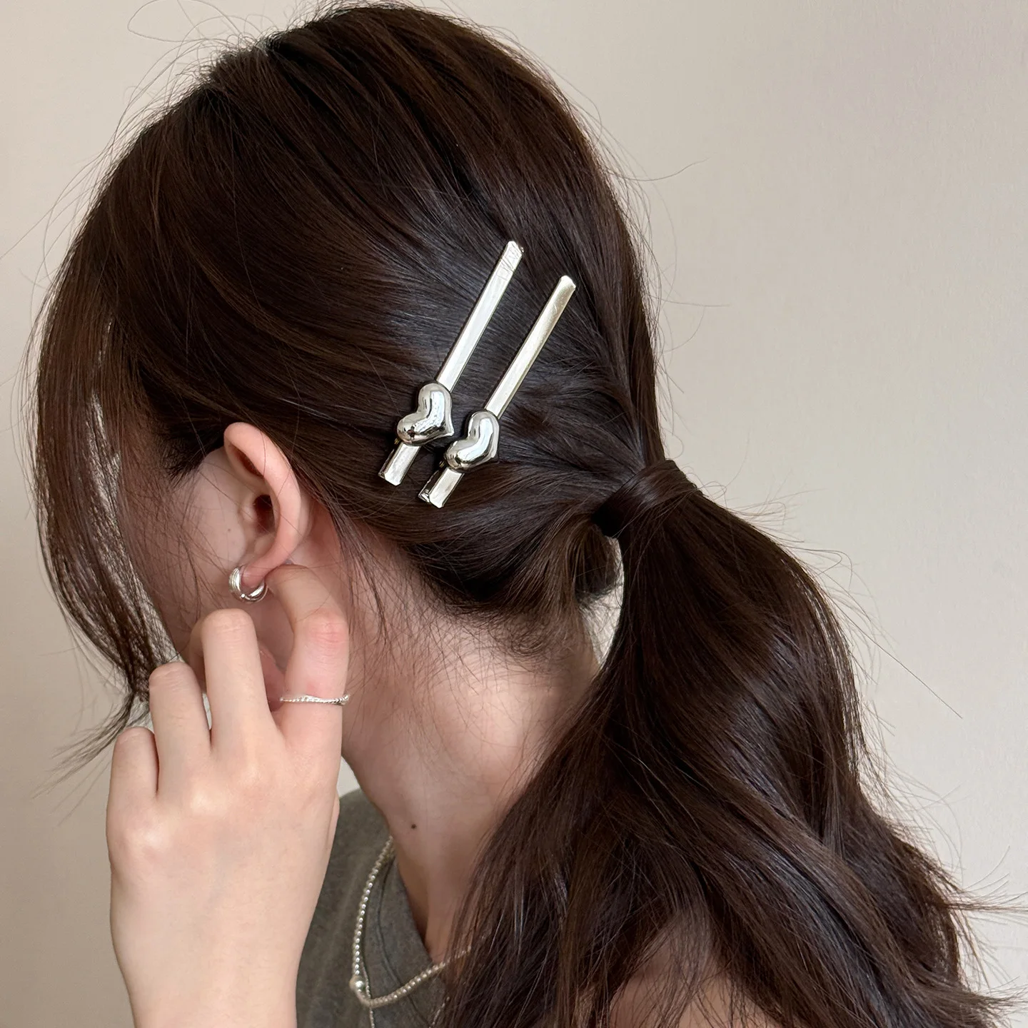 

4PC Fashion Cool Style Heart Star Hair Side Clips Vintage Hairpin for Girls Women Korean Hair Accessories