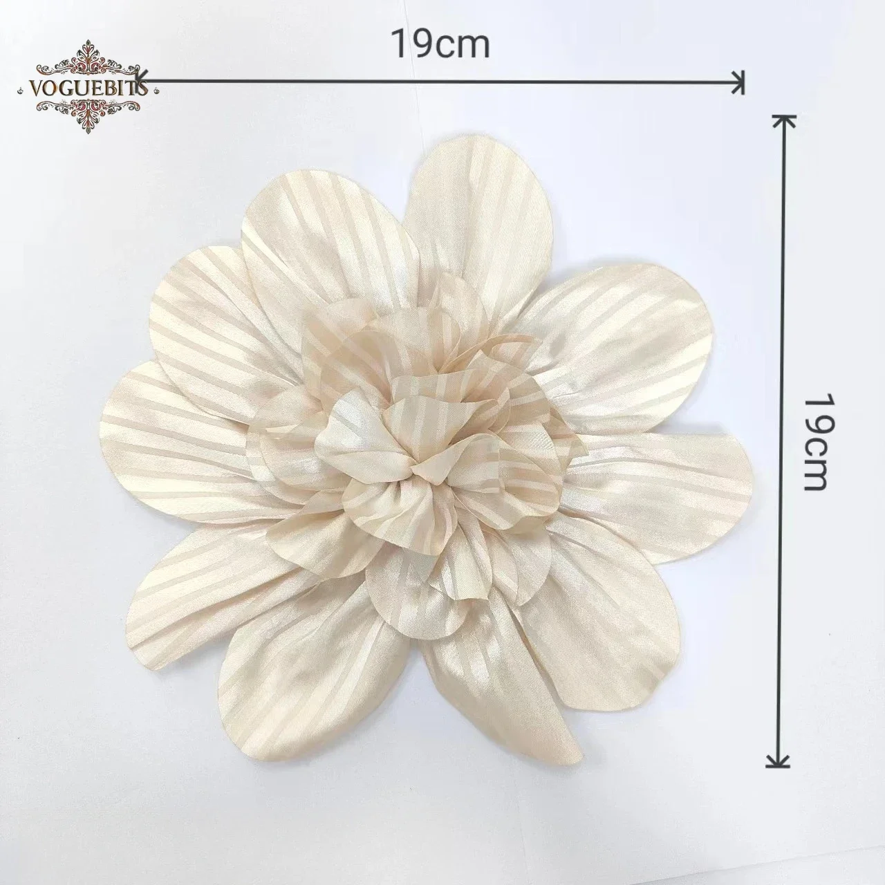 Summer New Simple Three-color Fabric Flower Corsage Skirt Plus Pin Clothing Accessories