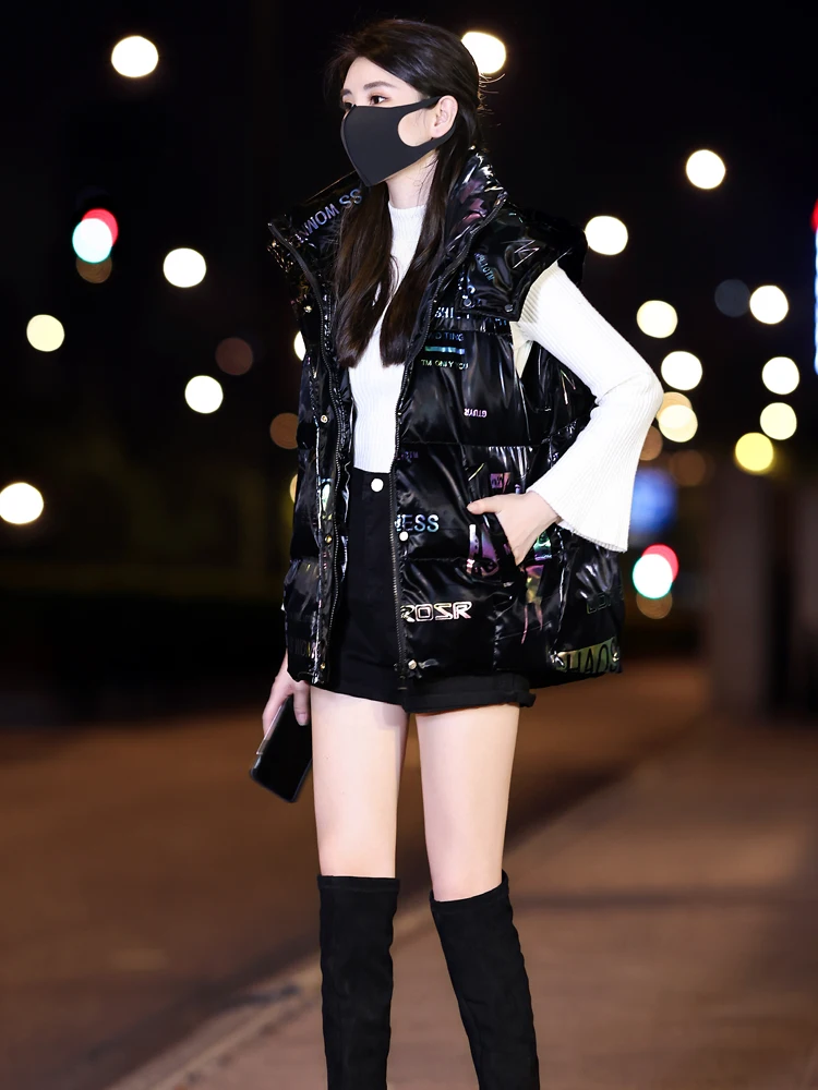 

Женский укороченный пуховик-жилет 2025 года, новая зимняя коллекция, корейский свободный крой, верхняя одежда из прочного полиэфирного волокна, белый пуховик