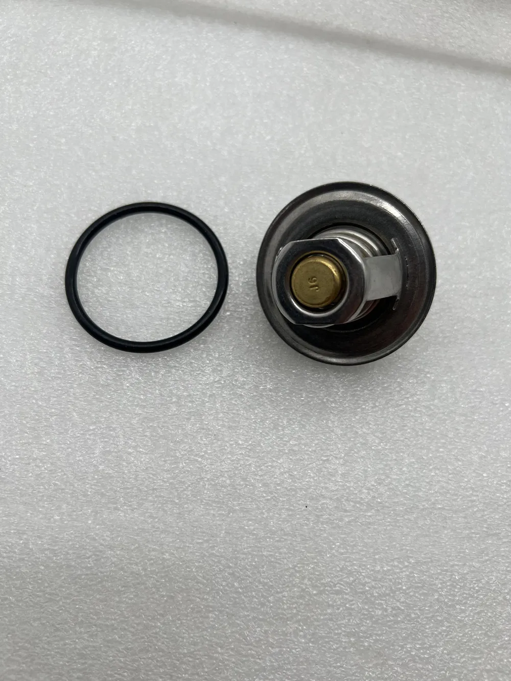 Genuine OEM 87℃ Engine Coolant Thermostat w/ Gasket For VW Golf Jetta Passat Polo Audi A3 A4 TT 050121113C / 050121113H 3