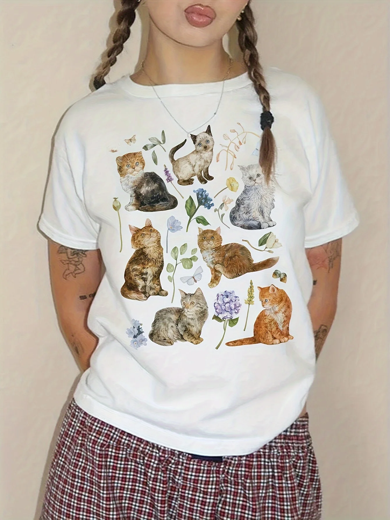 

Women's Casual Crew Neck Polyester T-Shirt with Animal Print - Regular Length Knit Fabric Top Featuring Cats and Flowers,