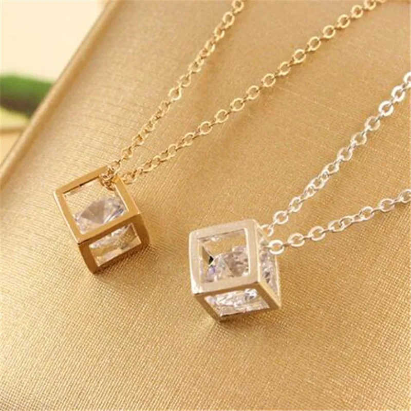 Korean Trendy Crystal Jewelry Love Cube Square Necklace Elegant Zirconia Pendant Necklace Clavicle Chain Wholesale