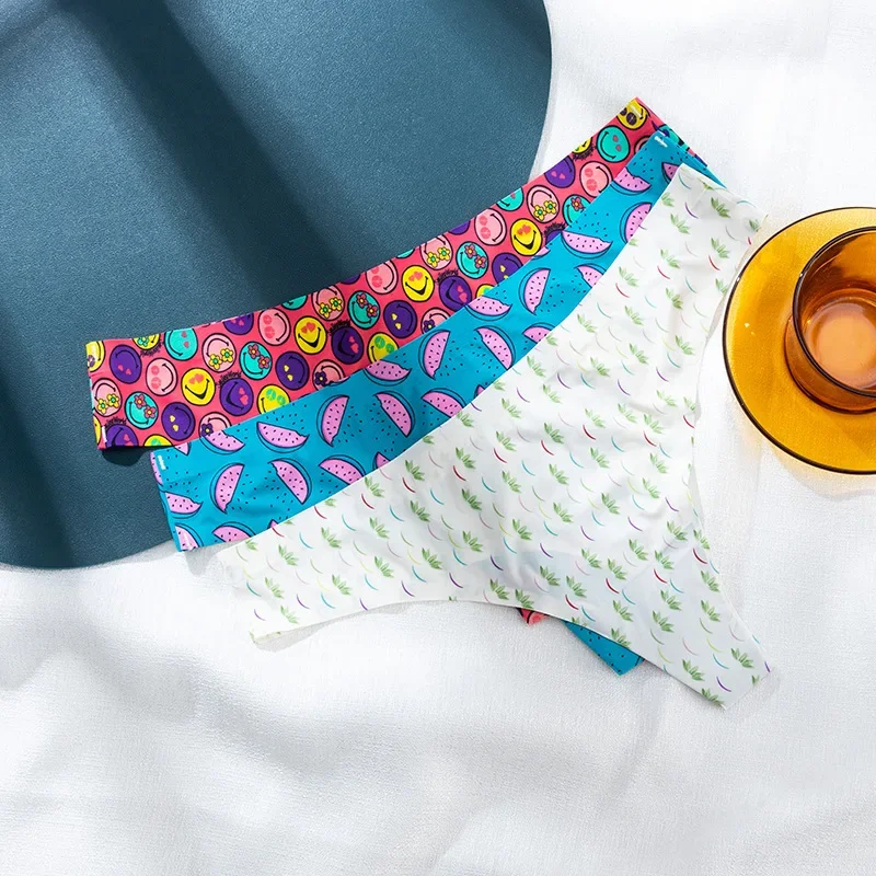 

NEW Graffiti Printed Ice Silk Sexy Thong Low Waist Sports Sexy Women's Underwear Fitness Traceless Panties Seamless Briefs