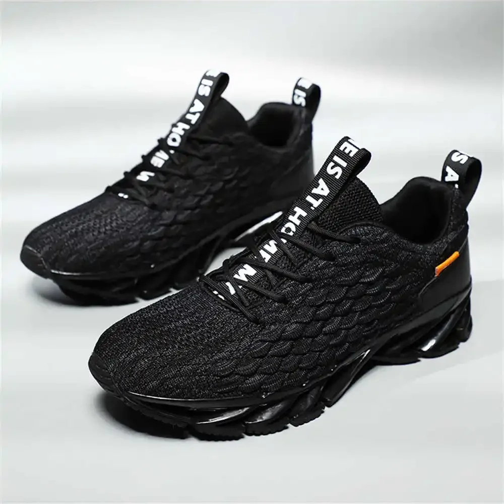 Indoor Nummer 44 Männer Turnschuhe cool lässig Größe 32 Schuhe Laufen Sport bequeme Technologie Runing Sapatenos Luxus