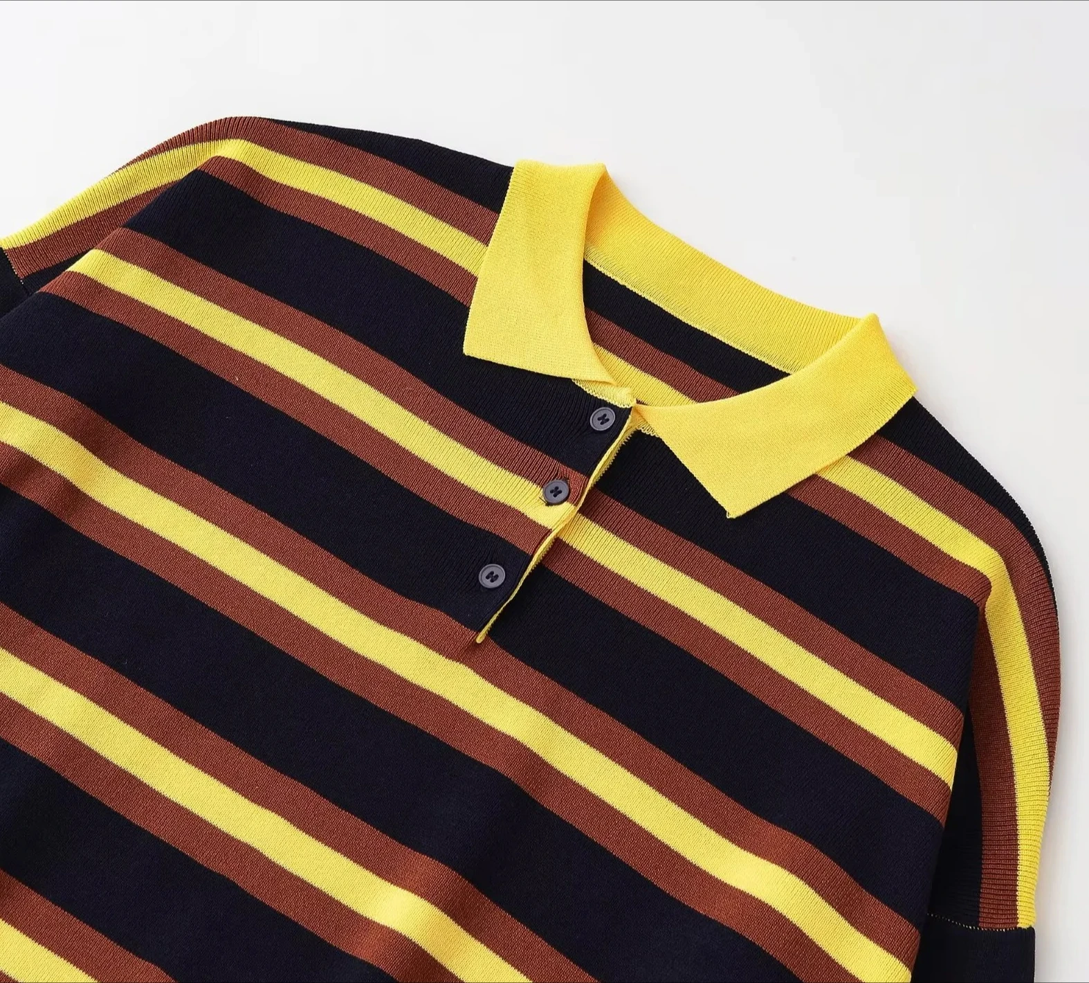 

Winter New Women's Casual Fashion Simple Button-Down Sweater Long Sleeve Striped Polo Shirt Collar Knitwear