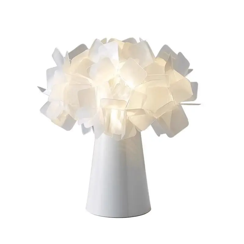 

Bedroom bedside lamp Italian designer flower simple modern creativity