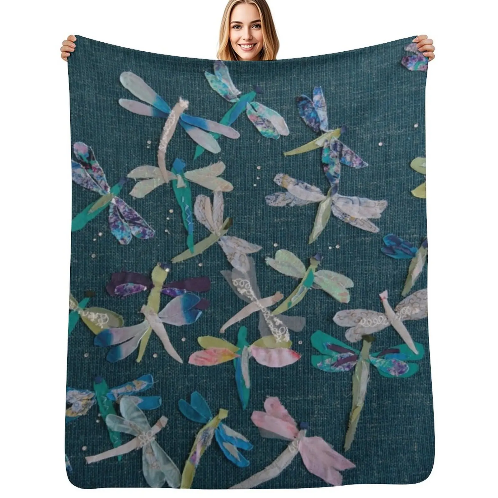 

dragonflies Throw Blanket halloween funny gift Cute warm winter Blanket