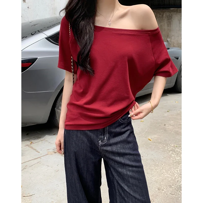 Neue Mode Slash Neck Kurzarm T-shirts Frauen Sommer Casual Lose T Shirt Damen Sexy Tau Schulter Chic Tops