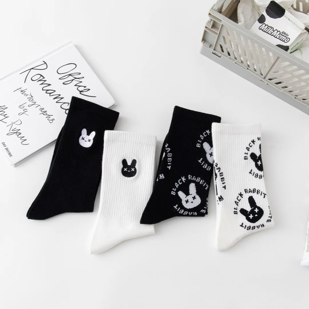 3/6 Pairs Women's High Quality Mid-tube Cotton Socks Autumn And Winter New Black And White Cute Bunny Embroidered Couple Socks