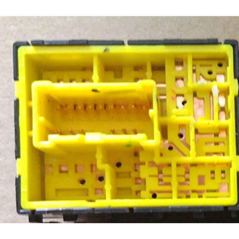 

Оригинальный переключатель регулировки зеркала заднего вида, белый, желтый, красный для Aeolus AX7 A60, совершенно новый