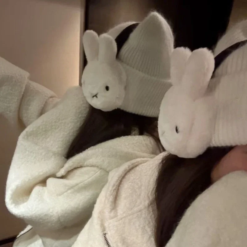 Cute and Warm Sweet White Rabbit Ear Muffs Thickened Anti-freezing and Anti-cold Plush Earmuffs