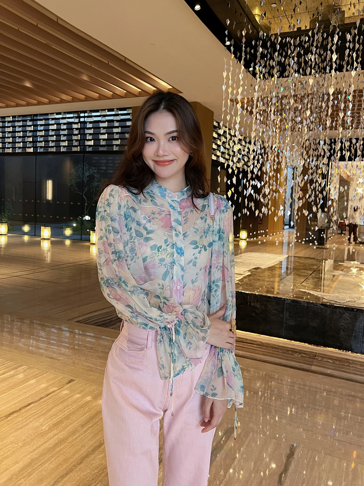 

Linyei Summer New Sle Ele Silk irt Women's Top Floral Print Soft Beautiful Fairy Aosphere Long Sve round Ne irt