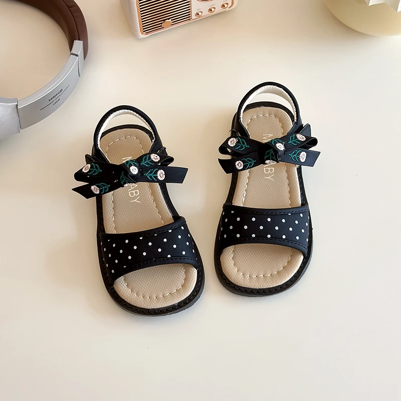 

2025 New Children Slippers Kids Summer Beach Shoes Girls Casual Outdoor Indoor Slippers Open Toe Soft Sole