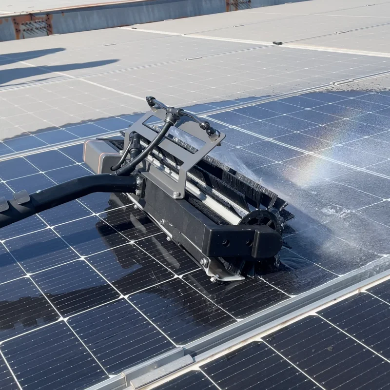 240W BLDC Direct Drive Roller Cleaner | 600r/min Daily PV Maintenance Tool Cleans Up To 1.2MW Solar Panels Per Working Day