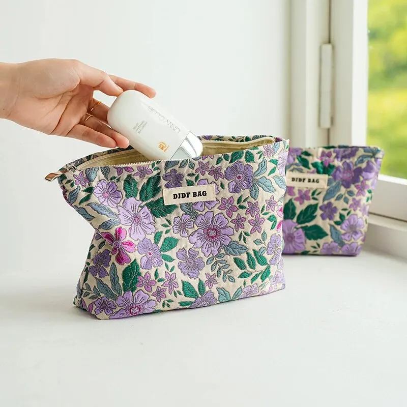 Women\'s Cosmetic Bag Purple Retro Flowers Large Capacity Cosmetic Lipstick Storage Bag Travel Toiletry Bag Portable Cloth Bag