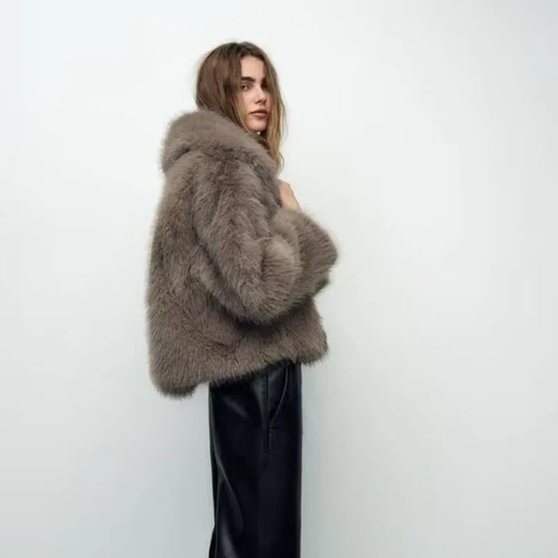 Women Imitation Fox Fur Faux Fur Elegance Women For Coat 2025 New Autumn Winter Turn Over Collar Fur Coat Faux Fox Fur Coat H518