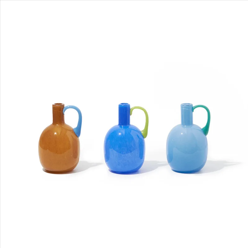 

Medieval single-ear glass vase, desktop TV cabinet, soft-fitting hotel decorative hydroponic color bottle