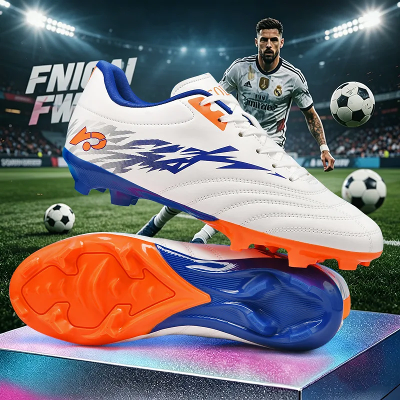 New Football Shoes Children Non Slip Society Cleats Soccer Shoes Kids Indoor Football Field Boots Fast Professional Sneaker