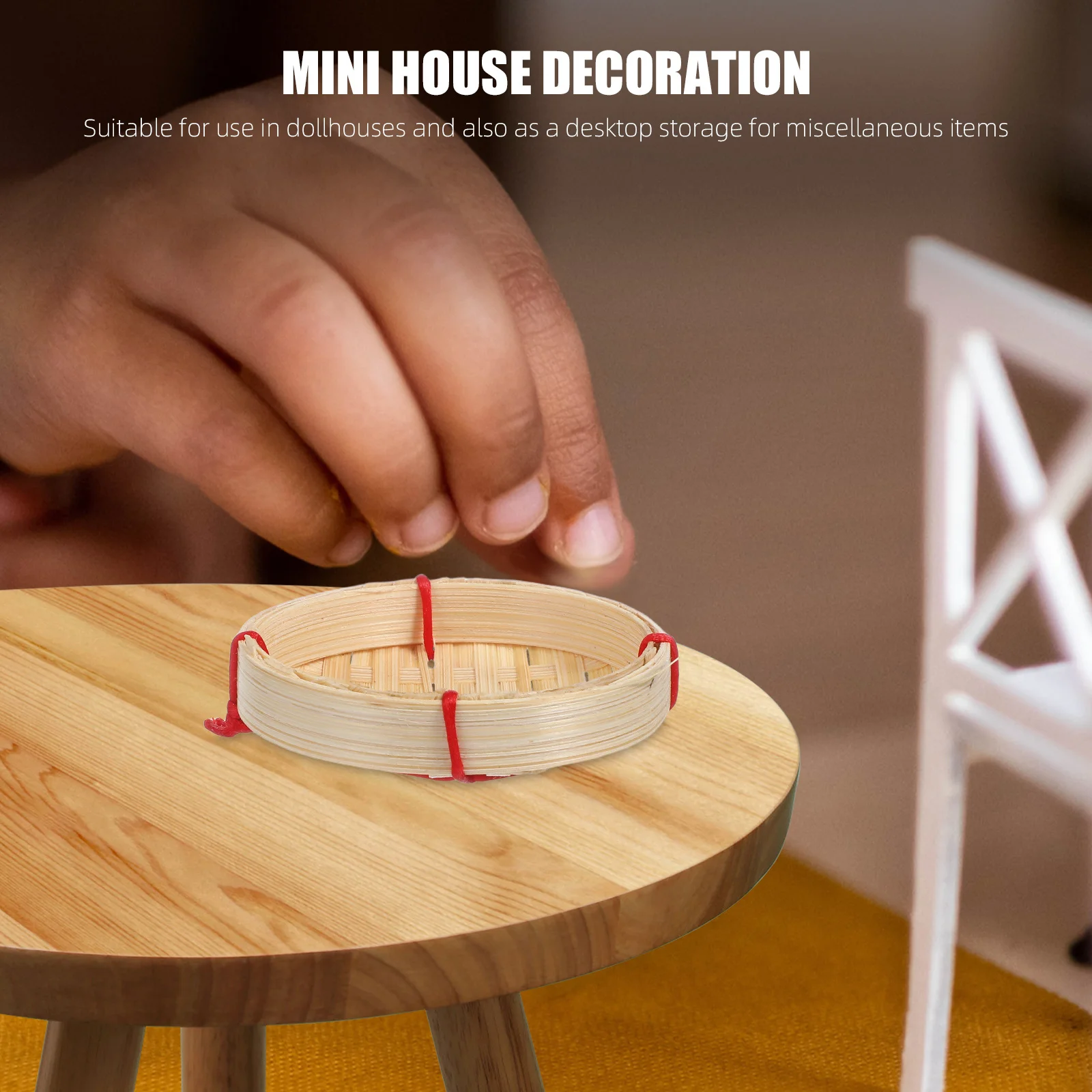 

2Pcs Handwoven Mini Bamboo Basket Round Small Storage Tray Organizer for Tiny Items Decorative Craft Storage Portable