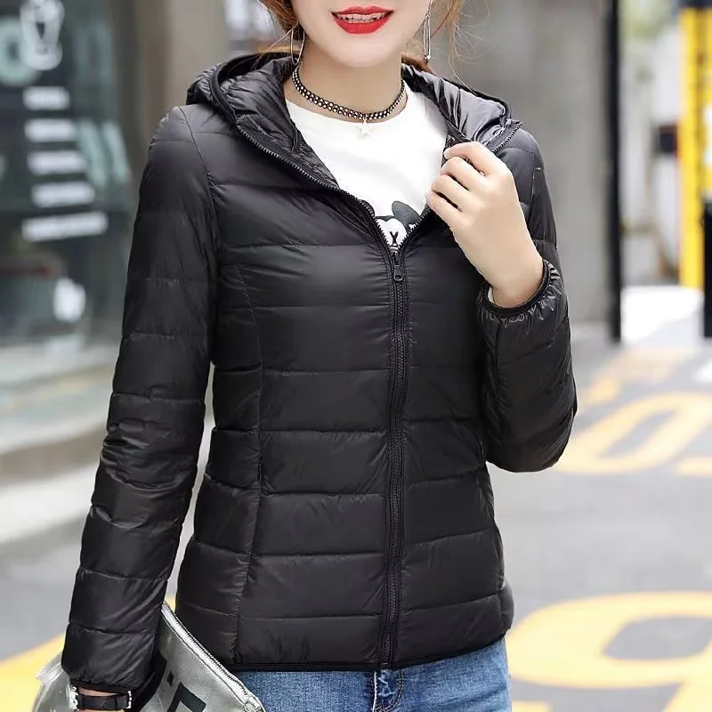 Fashion Female Cold Jacket 2024New Women Winter Light White Duck Down Jacket Slim Puffer Jacket Portable Windproof Down Coat Top