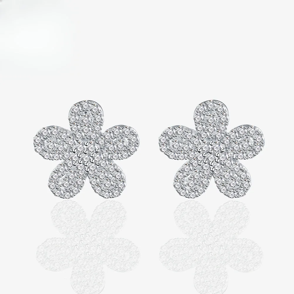 

Micro Inlaid Flower Earrings 925 Silver Needle Wholesale Women's Ins Style Exquisite Earrings High-end Feeling Light Luxury