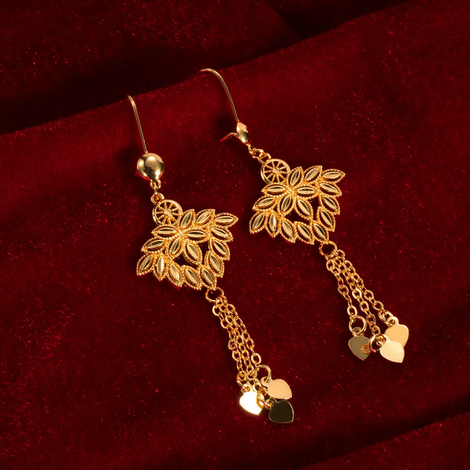 Huixing Middle East Dubai wedding wedding jewelry set family wind gilt necklace earring ring bracelet four sets 9999gold
