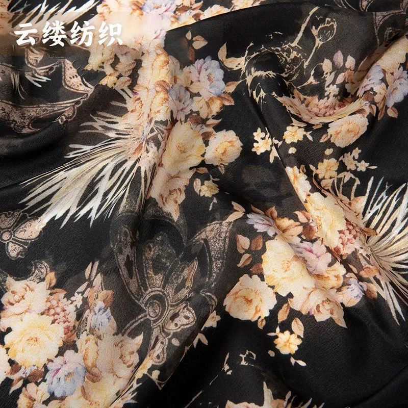 

Шелковая ткань двойного крепового плетения с черной основой и цветочным принтом в китайском стиле, мягкая и гладкая, для женских платьев.