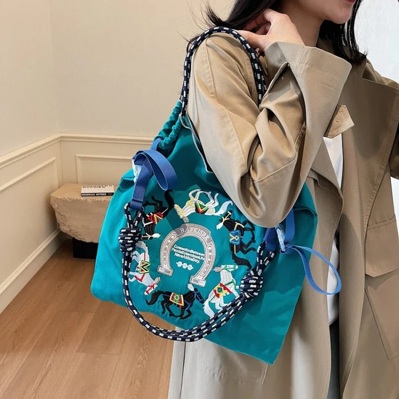 

Trendy Women's Shoulder Bag Leather Crossbody Handbag Luxury Brand Designer Elegant Tote Ladies Messenger Purse