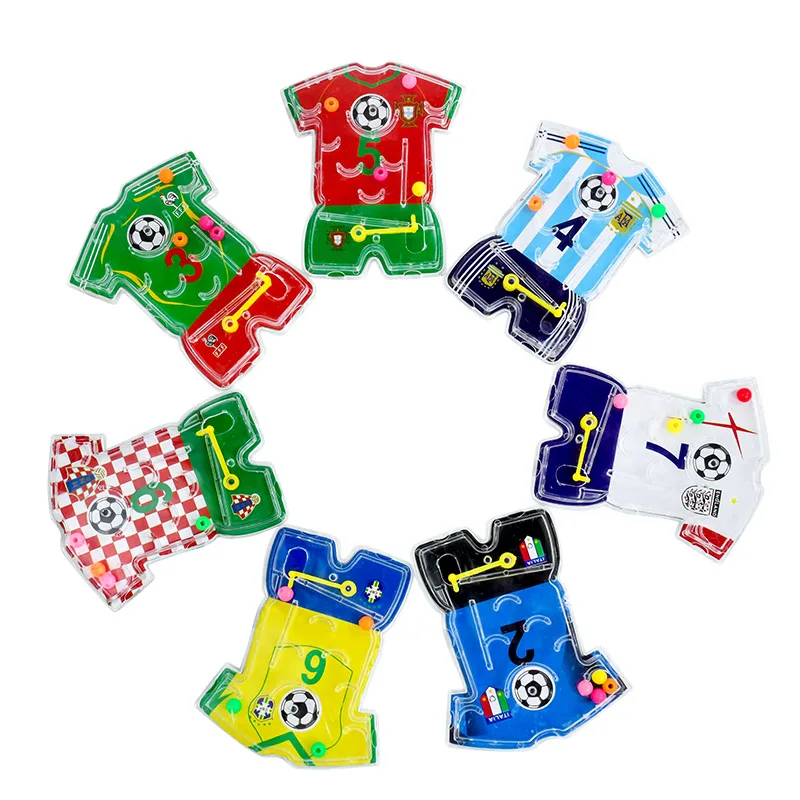 10/20pcs Football Party Favors Maze Game Boys Soccer Cloth Theme Birthday Party Decoration Kids Christmas Gift Toy Supplies