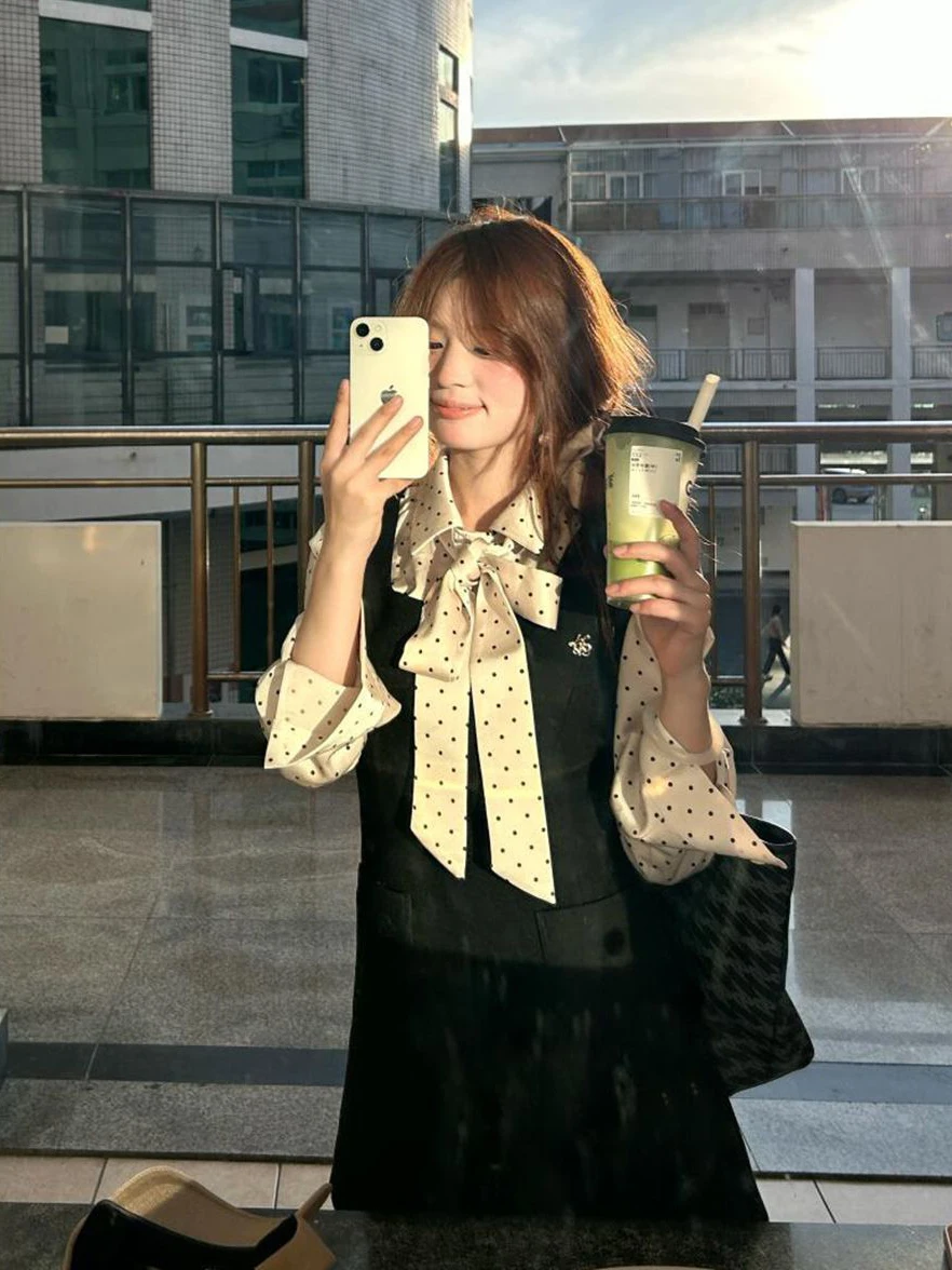 

Korean Sweet Small Luxury Bow Polka Dot Shirt Black Vest Dress Two Piece Set Women's Fashion Ensemble Autumn Winter