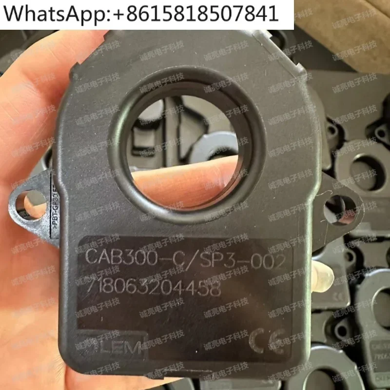 

Current Sensor CAB300-C/SP3-001 CAB300-C/SP3-002 000