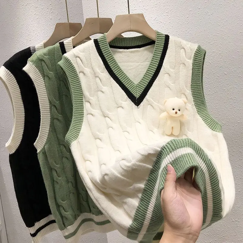 Sweater Vest Pullovers Womens Vest Green Sweater Vest Tops Womens Clothing Bear Sweater Vest Knit Vest Sweater Korean Style Tops