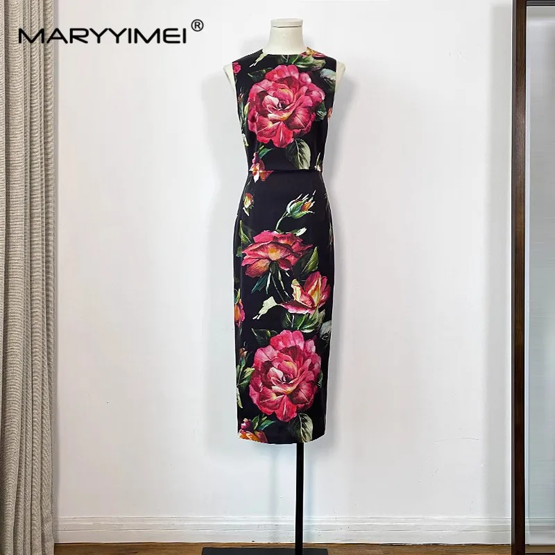 MARYYIMEI Stilista Estate Abito da donna in seta Senza maniche Stampa floreale Slim Elegante Vacanza Abiti a tubino in seta