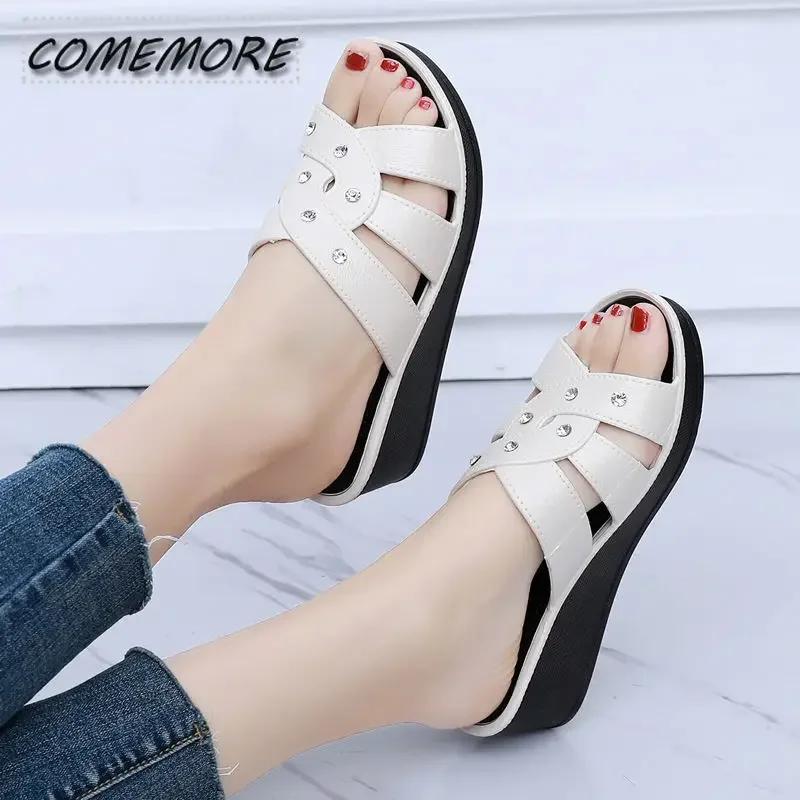 Women\'s High Heel Slippers Summer Wear Thick Bottom Fashion Home Non-Slip Mother Shoes Soft Bottom Black Wedge Women Sandals PU