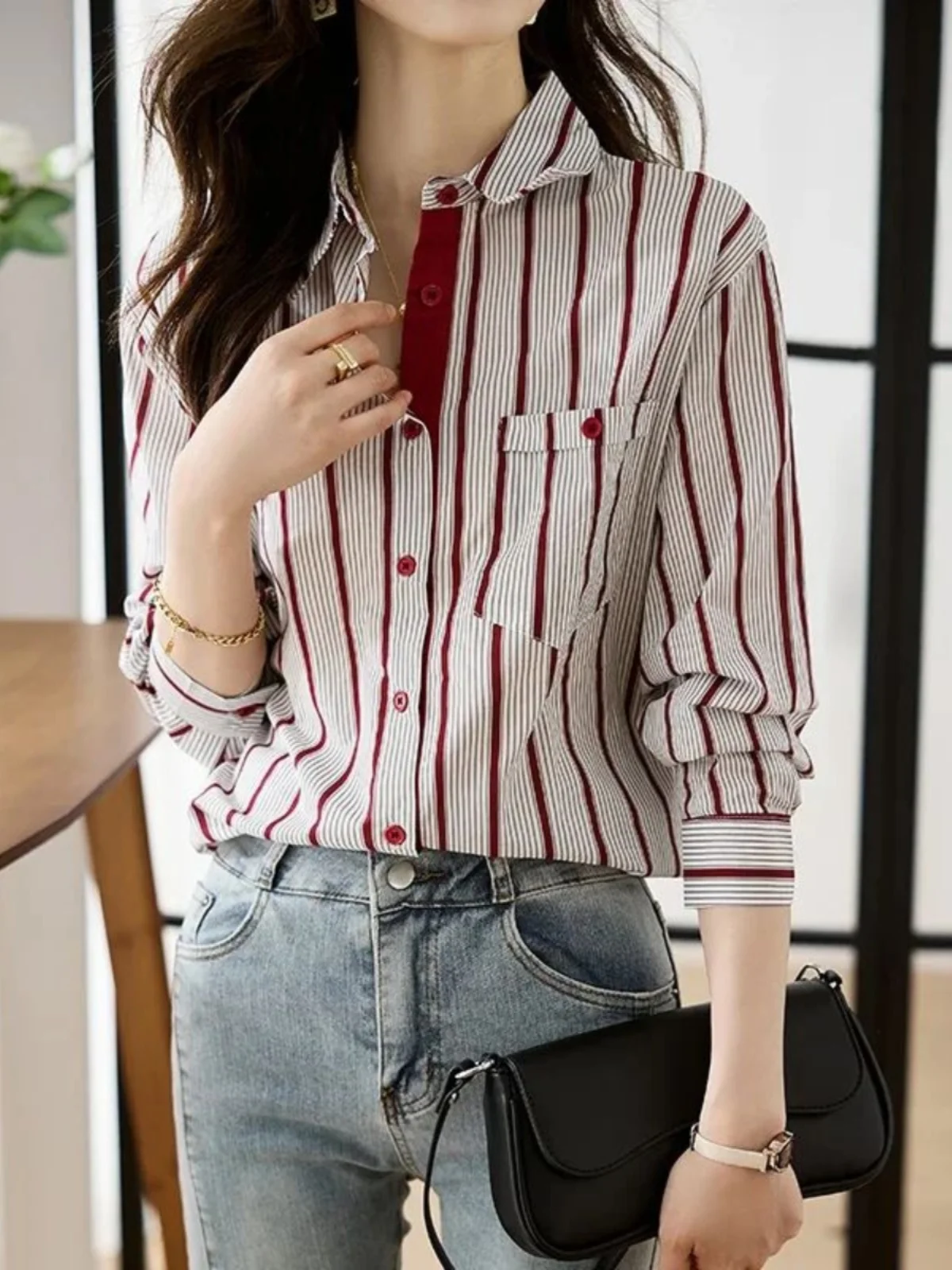 เสื้อแขนยาวลำลองทรงหลวมสตรีทสเลเสื้อคอปกหลวมผู้หญิงแฟชั่นฤดูใบไม้ผลิความยาวแขนปกติ
