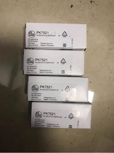 

Совершенно новый оригинальный реле давления PK7521 на складе