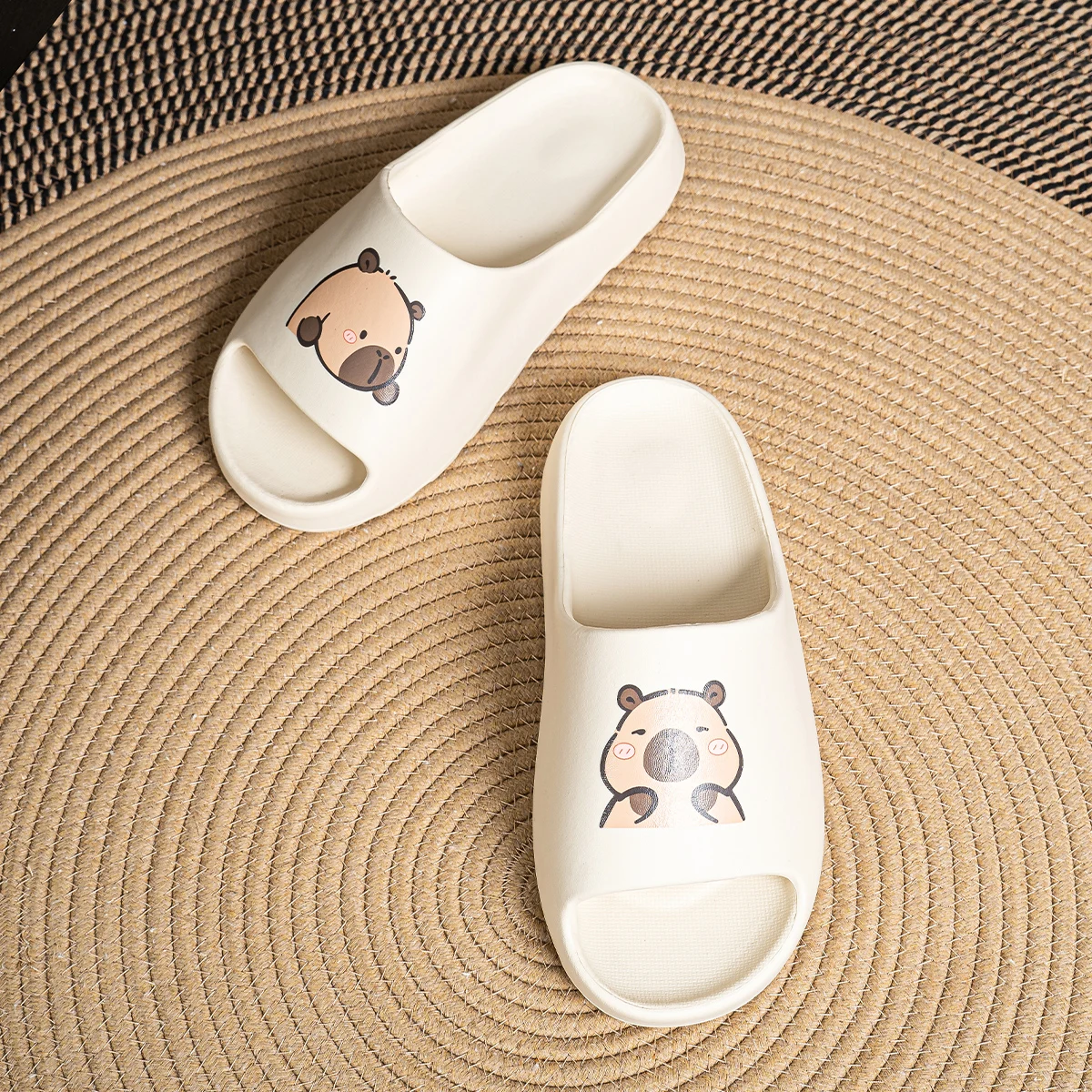 شباشب كابيبارا اللطيفة من إسفنج الذاكرة الناعمة للرجال والنساء - أحذية منزلية للحمام غير قابلة للانزلاق صنادل نعل سميك للاستخدام الداخلي والخارجي #4