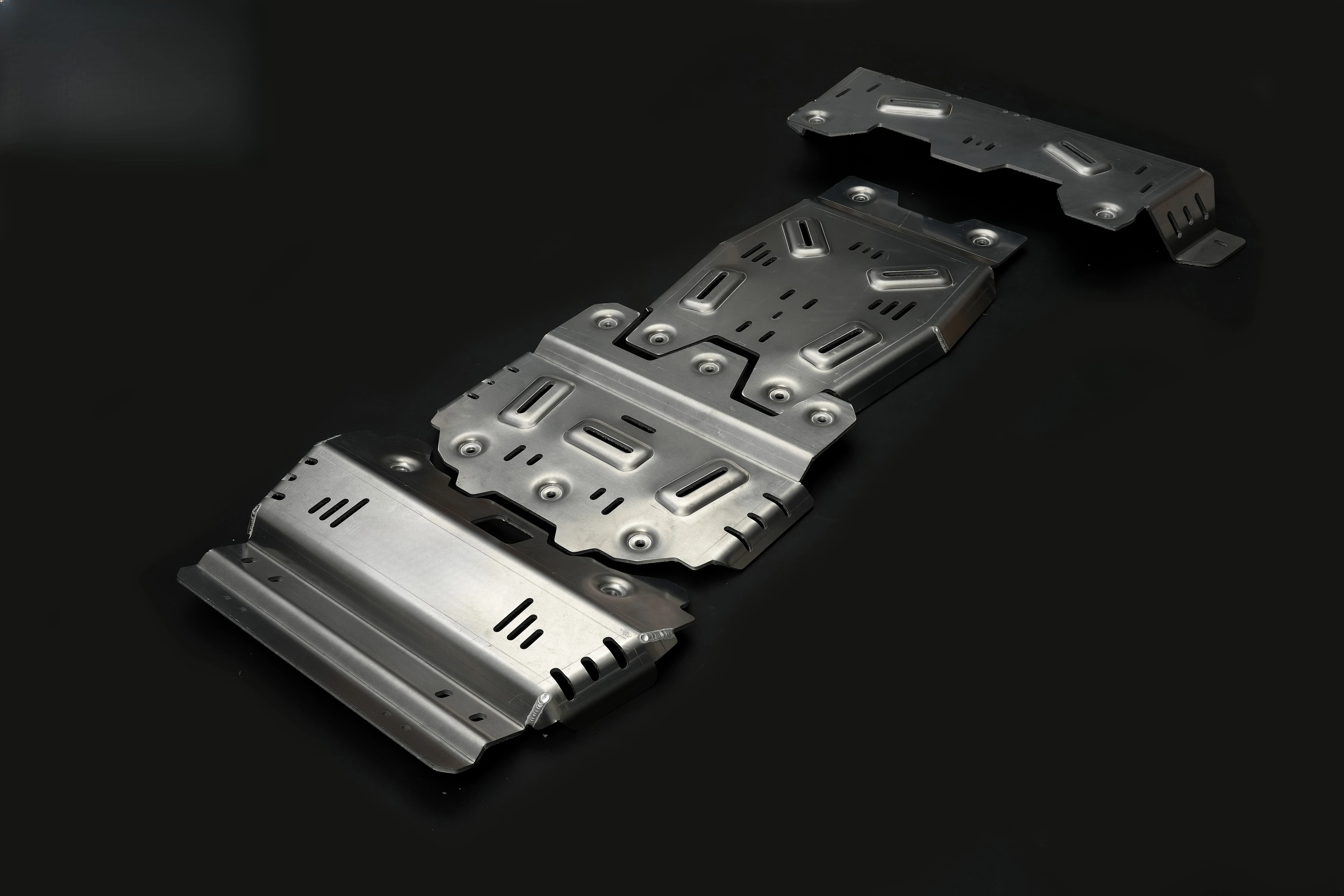 New 3D Automotive Chassis Protective Cover, TanK 300 Aluminum Magnesium Alloy