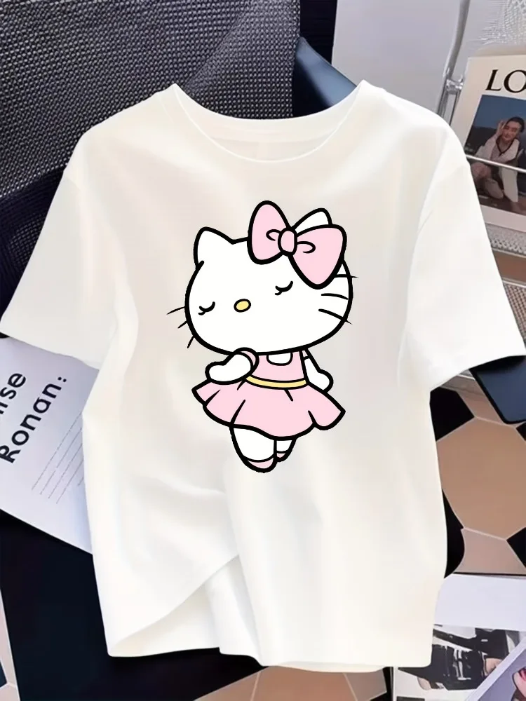 

Sanrio 2026 Spring/Summer/Fall New Arrival Round Neck Short Sleeve Loose-Fit Casual/Commuter Versatile Cartoon Women's T-Shirt