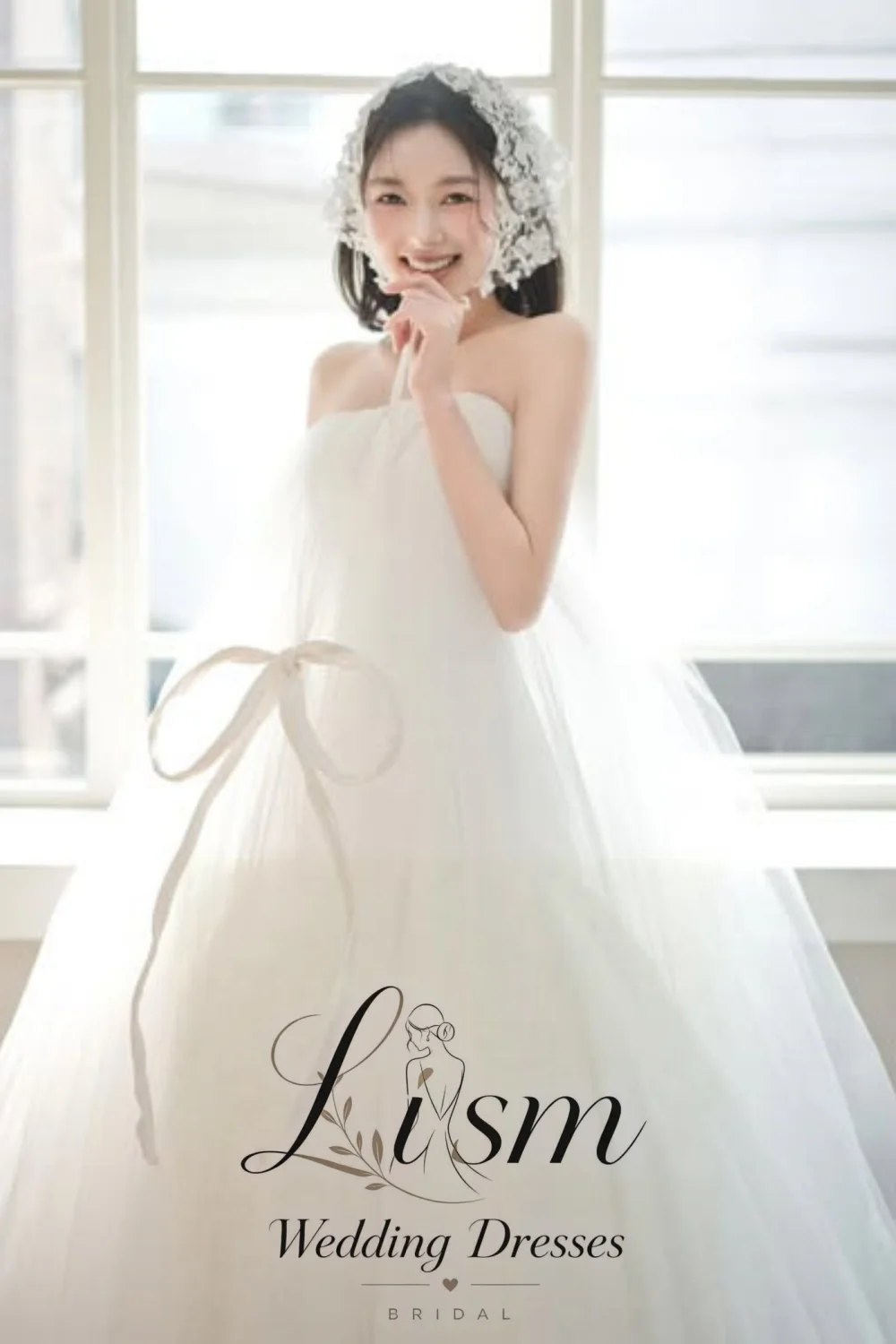 Lism Romantic Strapless Tulle Ball Gown Wedding Dress Simple Bow Detail Floor‑Length Soft Tulle Romantic Bridal Gown Customized