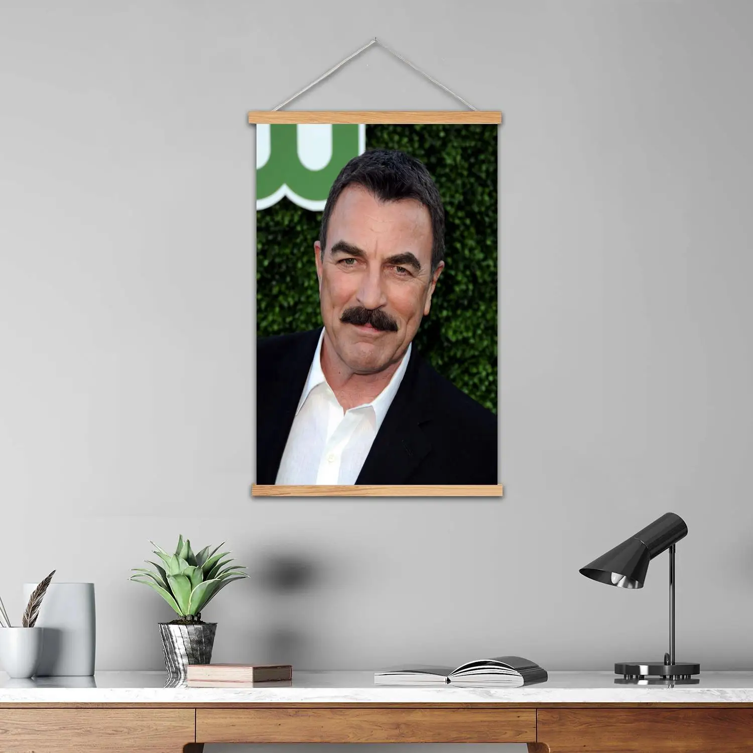 توم سيليك الممثل مؤطرة جدار اللوحة قماش ملصق فني وفن الحائط، الأسرة الحديثة، ديكور غرفة النوم، اللوحة الزخرفية