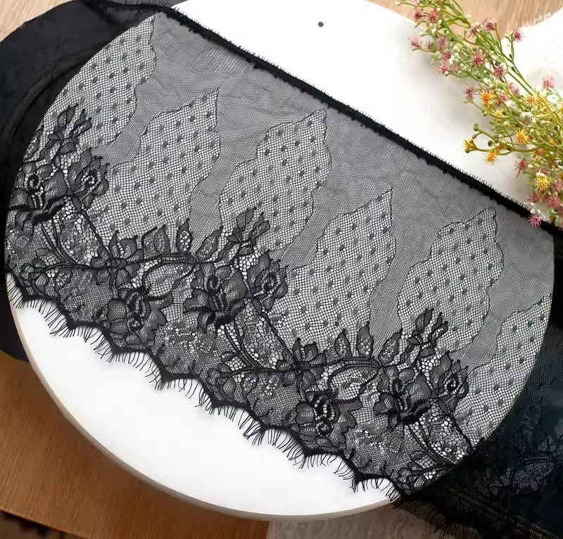 Unilateral small bone line, wavy eyelashes lace DIY skirt neckline, wedding dress veil accessories