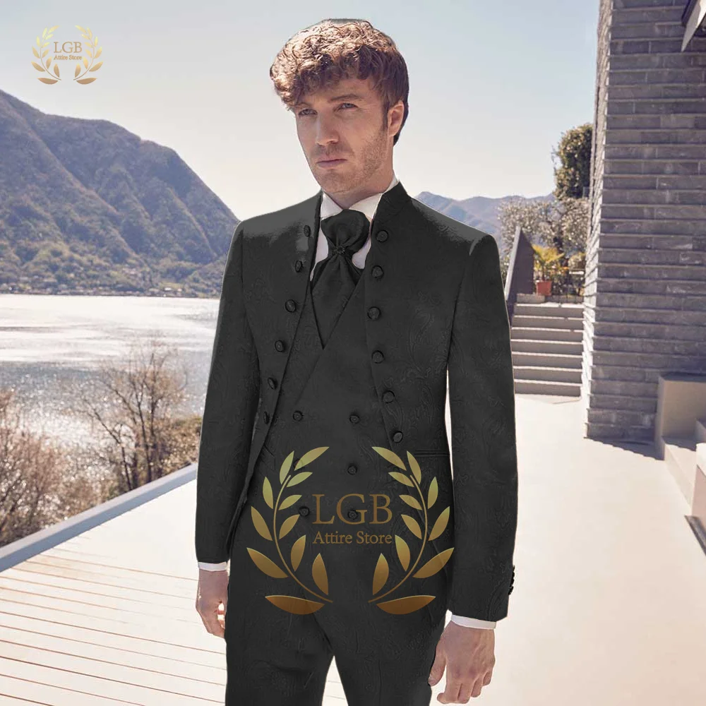 Luxury Men’s European 3-Piece Suit Champagne Embossed Fabric Noble Double-Breasted Tuxedo for Formal Occasions