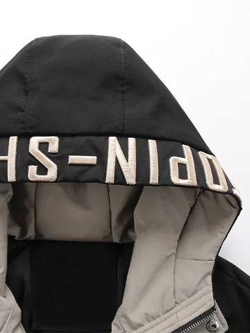 Svart herrjacka med huva och kontrastfoder, broderad text på huvan och baksidan, Streetwear - Inspirerad vinterkappa 6 best sales pufferjacka herr - №1