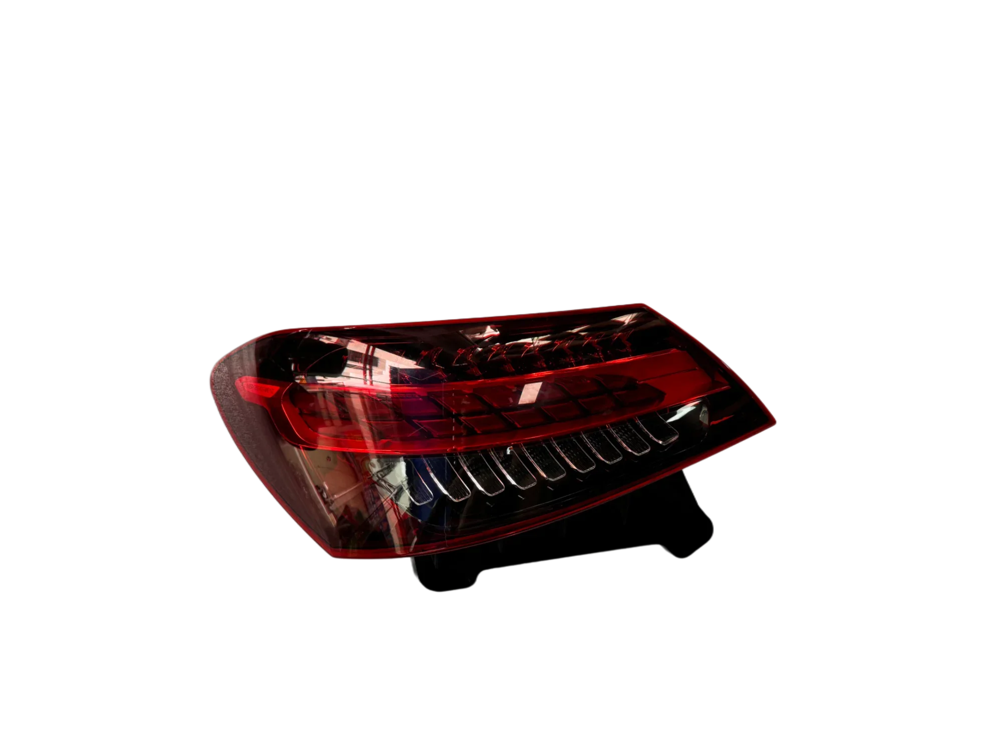 

High quality taillights suitable for Mercedes Benz E-Class W213 LED combination taillights 2021 W213 taillights OE A2139065709