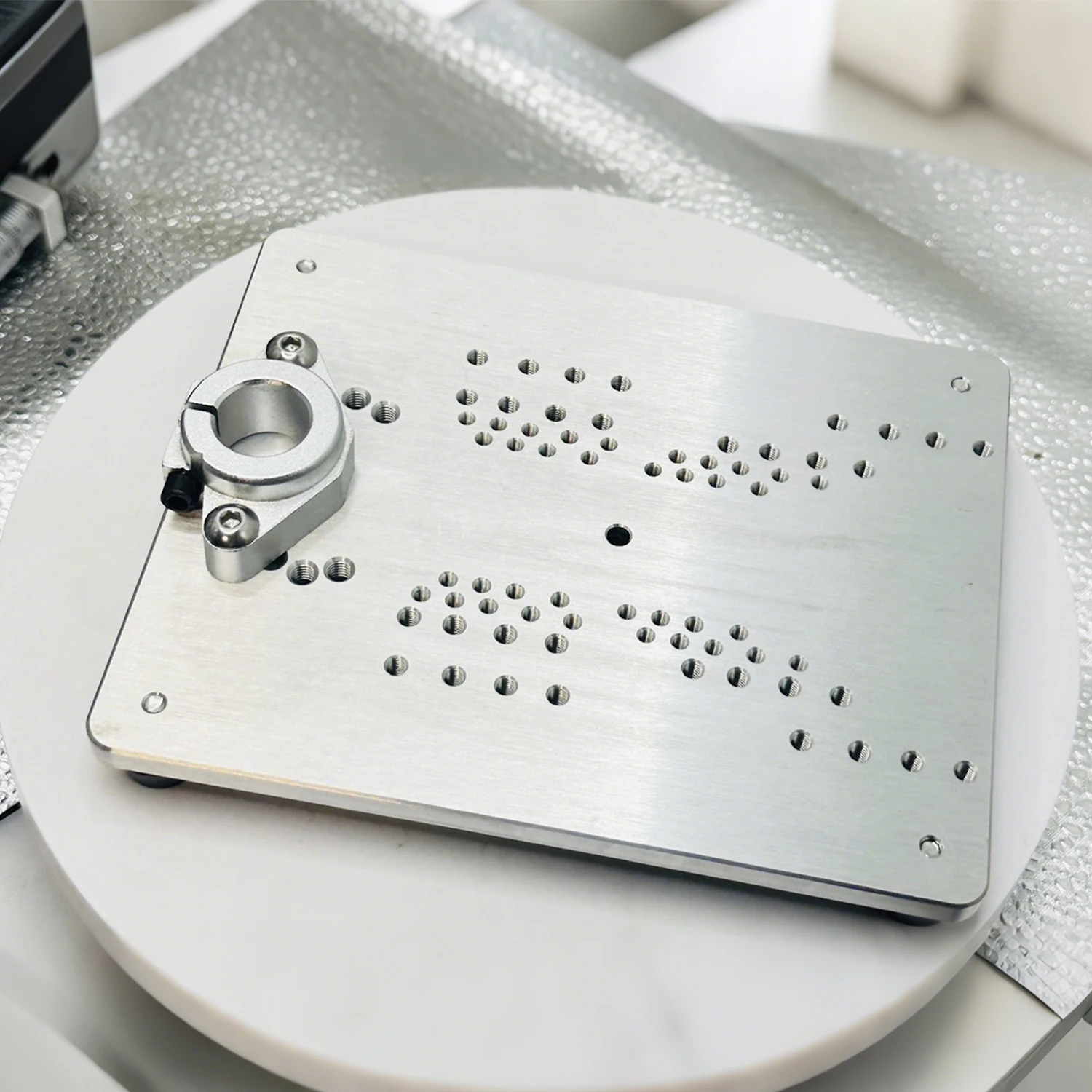 Bench Drill Base Plate Aluminum Alloy Precision Clock Bench Drill Base Plate DIY Model Slide Bench Drill Accessories